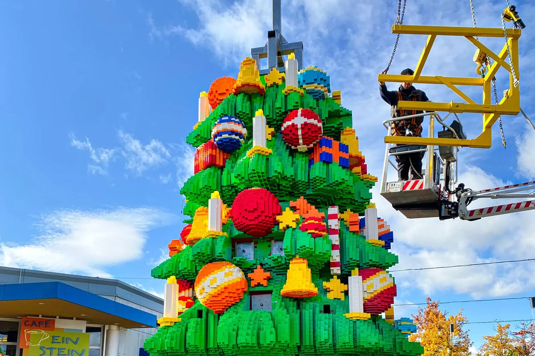 Lego Duplo Weihnachtsbaum Tonnen Auf Meter H He Themenpark De